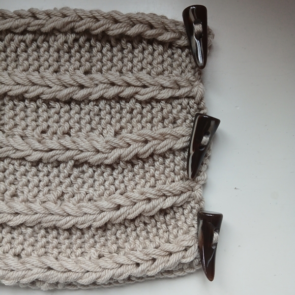 Dragon Wing Cowl Scarf - Sand - Picture 5 of 7